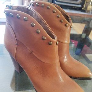 Never Worn- Caramel Studded Booties - 7.5